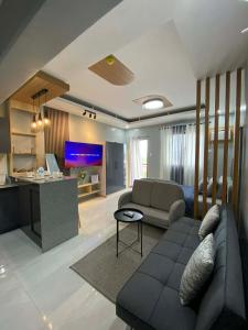 Ohhlala Cozy Corner at Royal Oceancrest Mactan