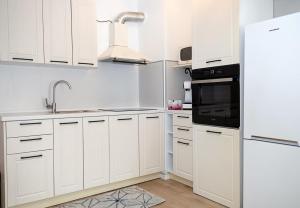 1BR Apartment in Briz Varna with Parking Space by Flat Manаger
