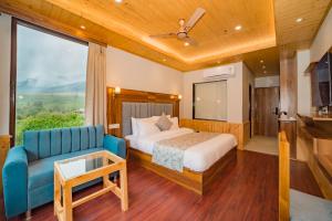 Snow City Stays - Shivalaya