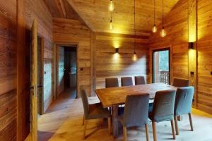 Chalet Apartment with Private Sauna