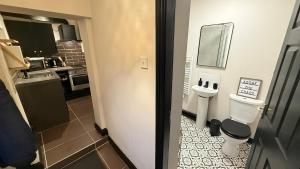 Cosy Studio Apt with Free Parking and Netflix