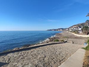 Apartamento con Terraza, Piscina todo el año y vistas al mar