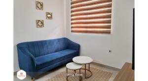 StayMazing Ferndale -1,2 & 3 BHK Private AC Serviced Apt with Balcony