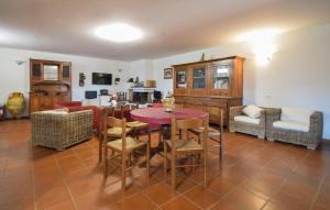 Gorgeous Home In Monterosi