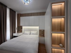 Zafira 17 Seafront Apartment with Veranda