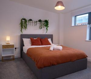 Stylish 2Bed 2Bath Apt, Central Leeds, Sleeps 4