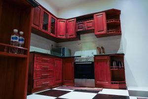 Makaya Homes Elegant 2BR Coastal Apartment