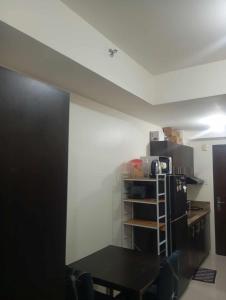 Axis Residences Robinson Cybergate3 Edsa Boni MRT Pioneer Mandaluyong