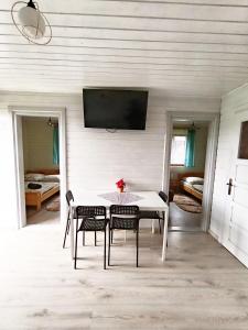 "Widokowe Wzgórze"domki z widokiem na jezioro w Polańczyku z klimatyzacją