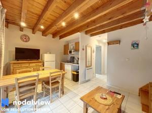 Duplex de Sophie avec vue montagne et rivière