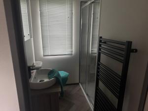 Three Lochs Holiday Park, 139 Loch View with Lazy Spa Hot Tub, Platinum 3 bedroom Holiday Home for Hire