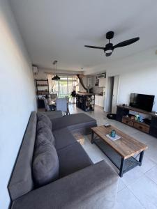 Beautiful fully-equipped duplex