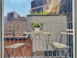 Quiet Apartment in Historic Center near Duomo