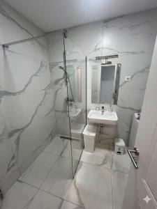 Central Economy Apartment