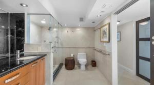 Luxury Waterfront Escape