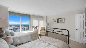 Luxury Waterfront Escape