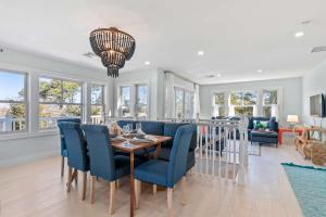 Short Walk to Water Mins to Nauset Beach AC