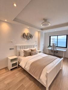 Playa Paraiso Reformed Seaview with Air Conditioning