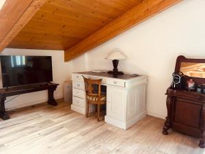 Convenient attic, City Life, San Siro, Highway