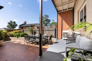 Iconic Luxury 5BR Home w Opera and Harbour view