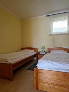 Apartamenty przy łowisku Niesiołowice,jezioro Czarne