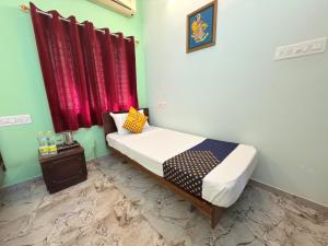 Vel Rooms