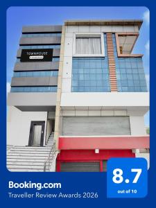 Townhouse Narholi Bridge Mathura