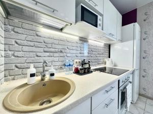 Простора 1к квартира в центрі Броварів