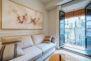 Apartamento Boutique con Balcones en Alfalfa