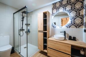 Apartamento Boutique con Balcones en Alfalfa