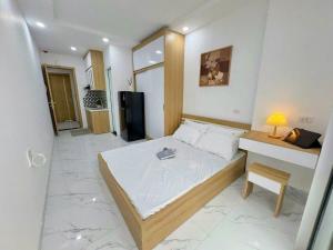 Saigon Pool Suites Central 24h