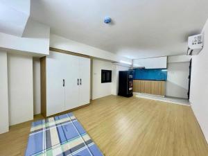 Saigon Pool Suites Central 24h