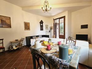 Villa Carla - vicino alla Riviera del Conero e ai Colli dell Infinito