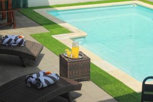 Nenangi Villa Bali -3BR Spacious with enclosed living & Lap Pool in Sunset Road