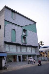 Hotel Bariz Perinthalmanna