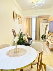 1 Bedroom Mandaluyong Staycation