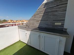 LAS MIMOSAS De PUERTO REY con PISCINA, TERRAZA Y BARBACOA