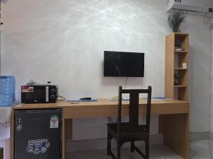 EUNICES CLASSY DIANI STUDIO