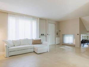 Villa Fedora by Tuscanhouses