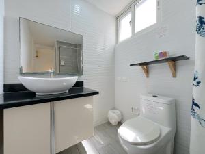 TROPICAL BAY PLAZA - VACATION SUITE - WITH wi-fi