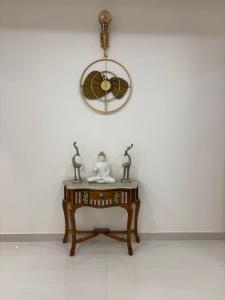 Silver Oak Estate - Luxury Farm Villa