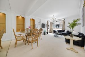 Knightsbridge Prestige Apartments