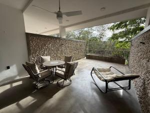 Isabel 202. Top studio in Nosara