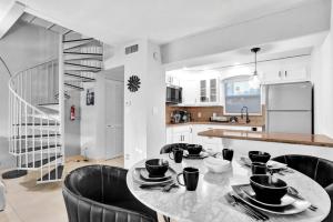Modern Beach Getaway w Heated Pool & Parking