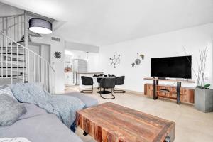 Modern Beach Getaway w Heated Pool & Parking