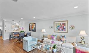 Luxury Private Pool 3 Bedroom Oceanfront Penthouse