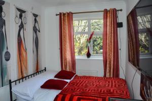 A Room in 4 Bedrooms Home at 34 Forge