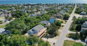 Casa Bella - Duck, Bayberry Bluffs, Ocean View, 500 Yds to Beach, Pool, Hot Tub, Playset, Pets OK