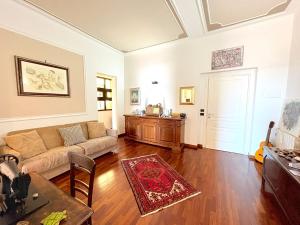 Exclusive Ginas Apartment