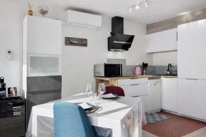 Studio Bandol Vue mer Piscine Parking